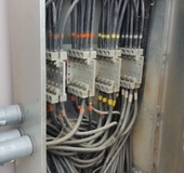 large-commercial-elec-serv-1
